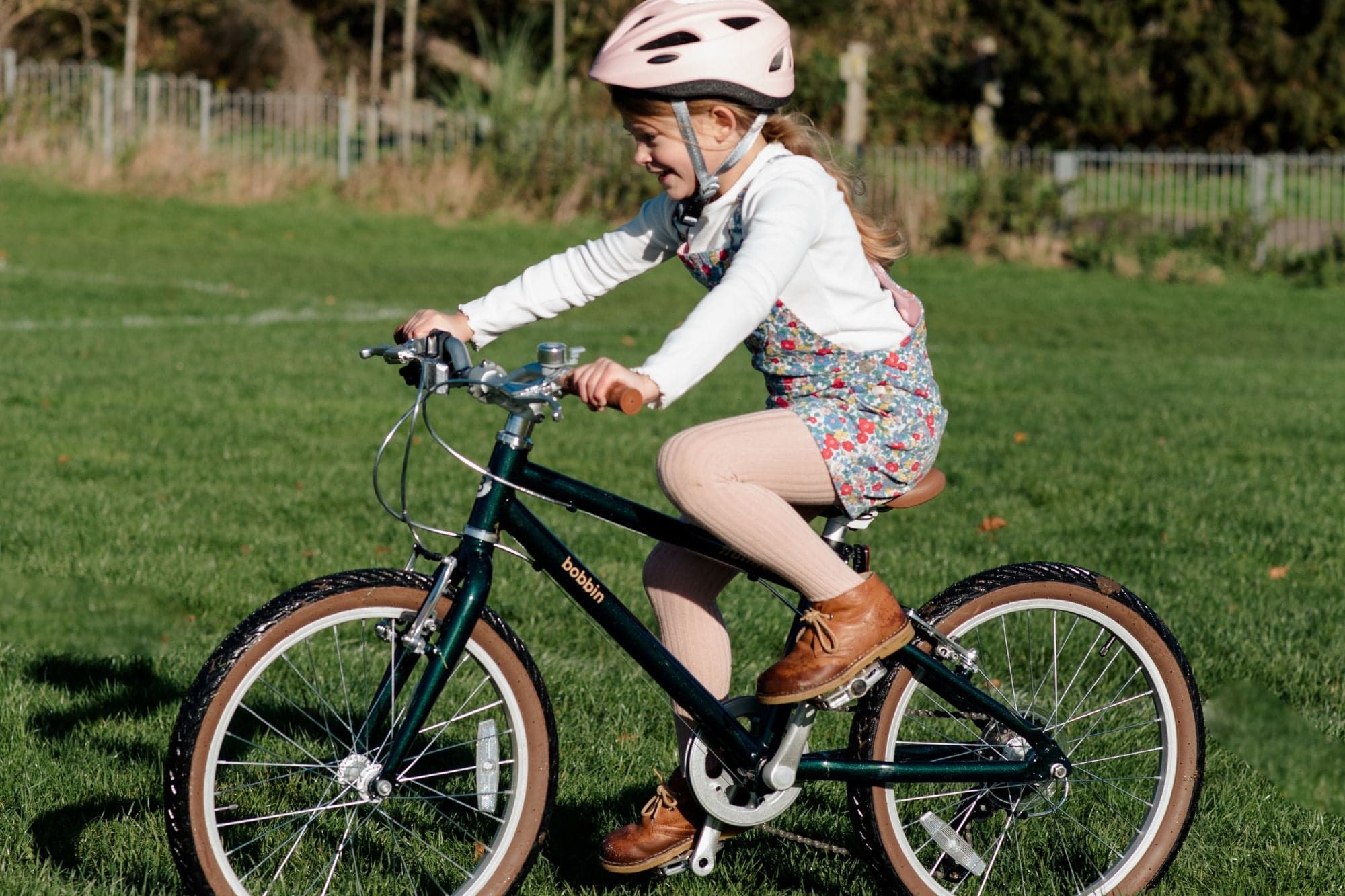 Hornet 20" Wheel Kids' Hybrid Bike - Image 12