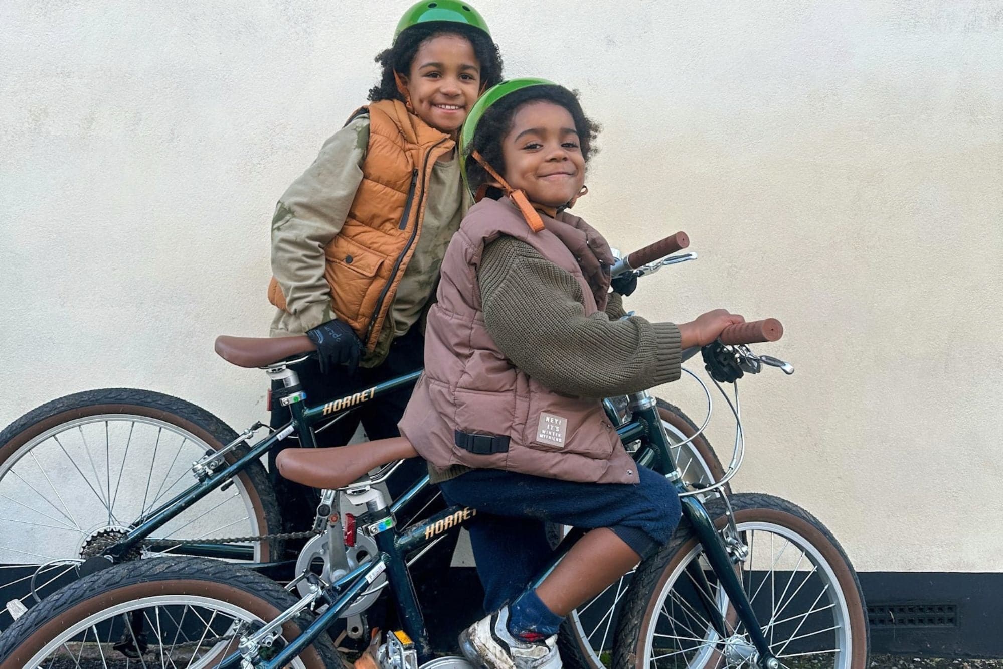 Hornet 24" Wheel Kids' Hybrid Bike - Image 13