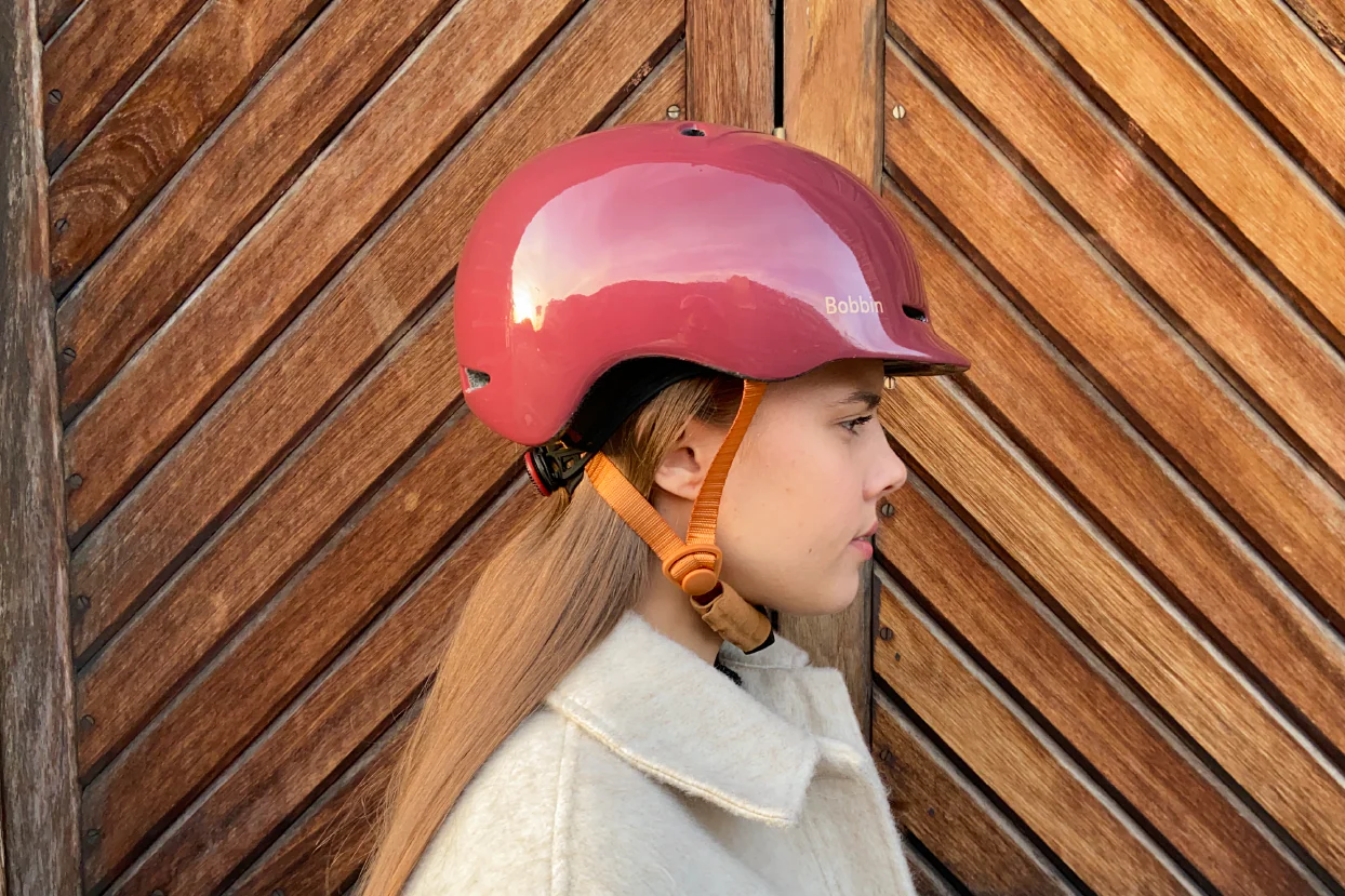Metric Helmet Gloss Plum - Image 2