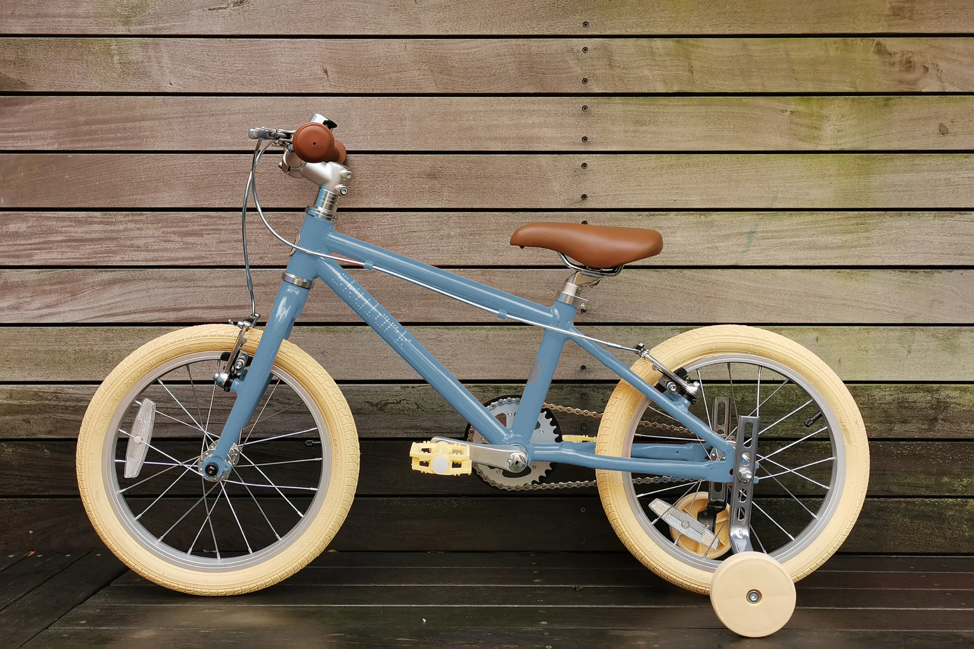 Skylark 16" Wheel - Image 15