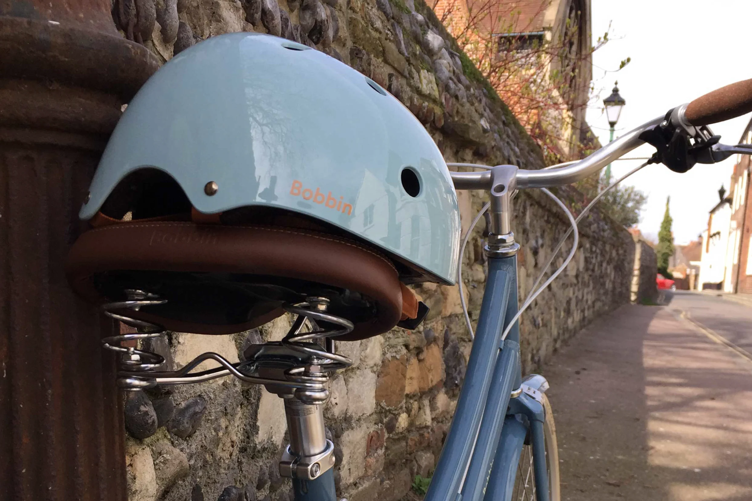 Starling Bike Helmet Duck Egg Blue - Image 2